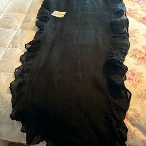 Black Hearts Desire Long Linen Ruffled Scarf
